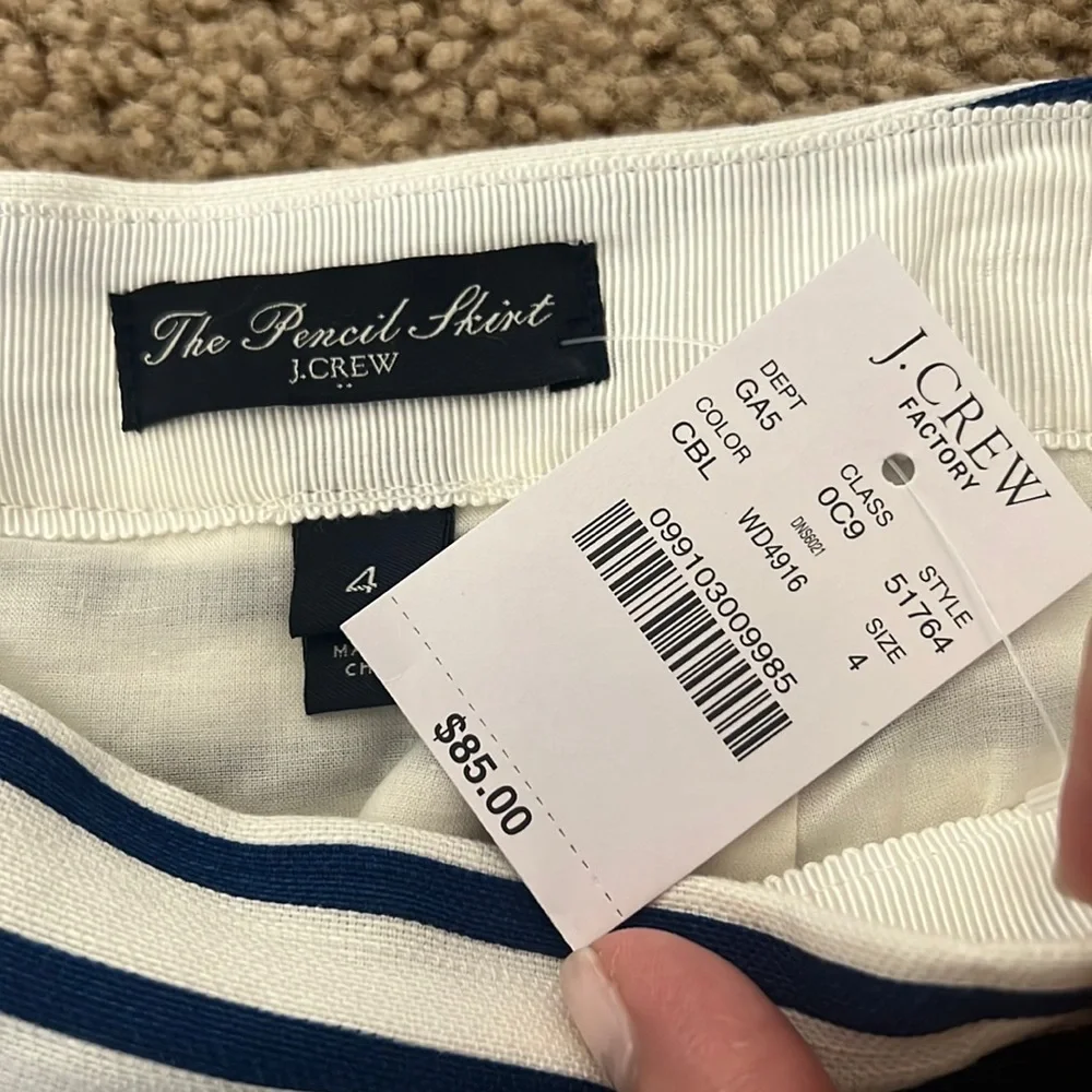 NWT JCrew Factory Pencil Skirt - Picture 3 of 3